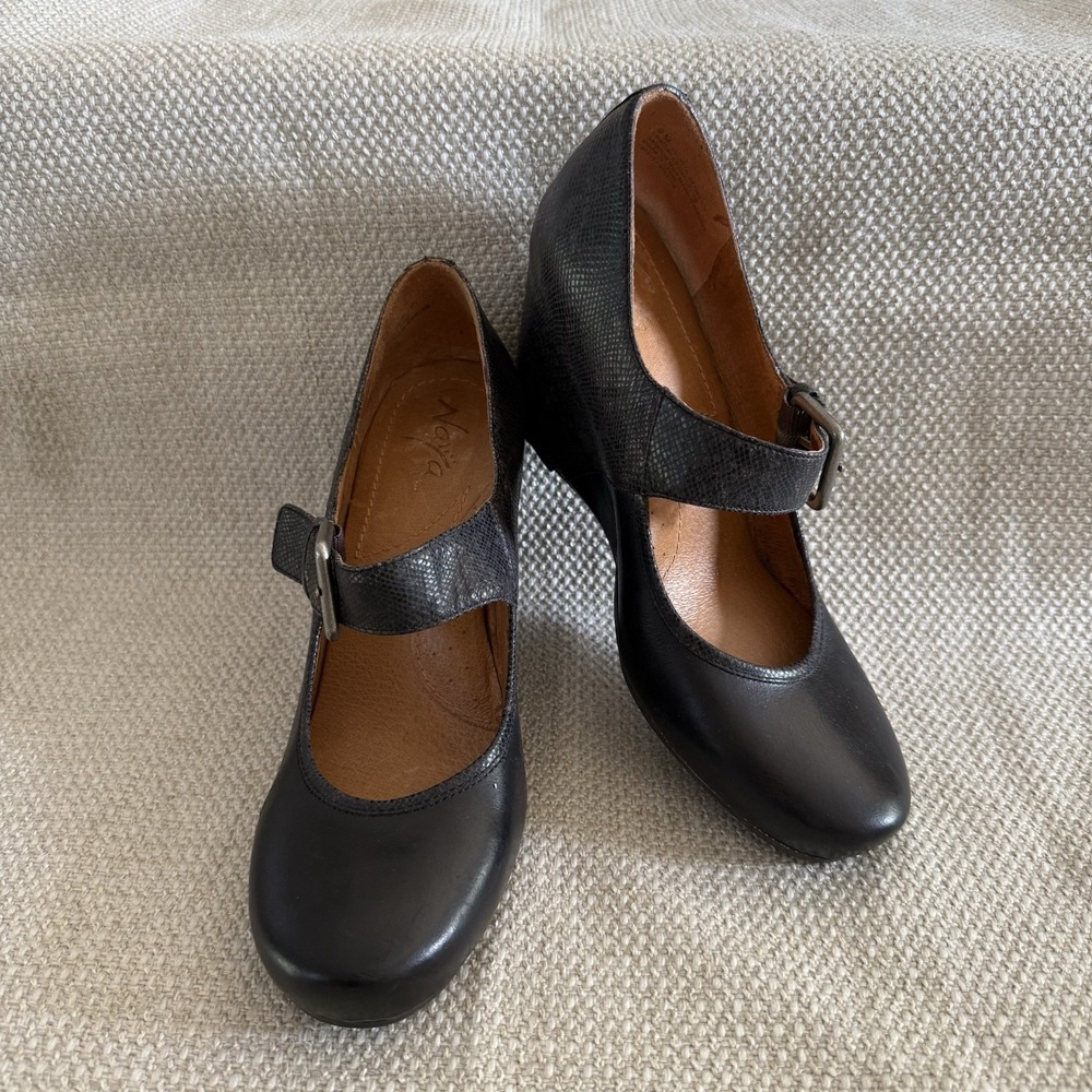 NAYA Jacinta Anthropologie Leather Mary Jane Wedge Women's Shoes Sz 9 Retro